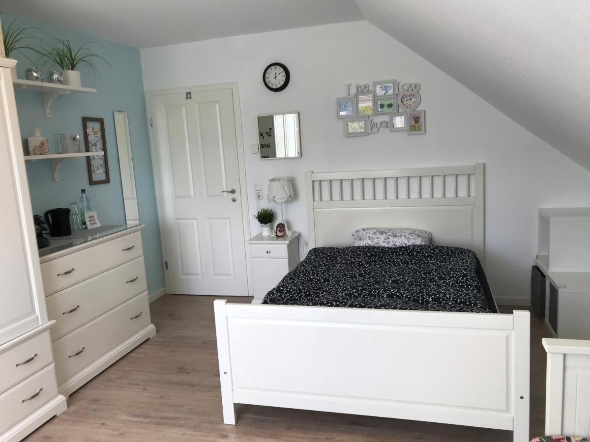 Campbell'S Ridge - Familienzimmer Im Kurviertel Von Bad Orb Exterior foto